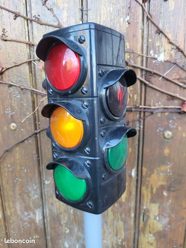 Feu de signalisation pour enfant (image 3)