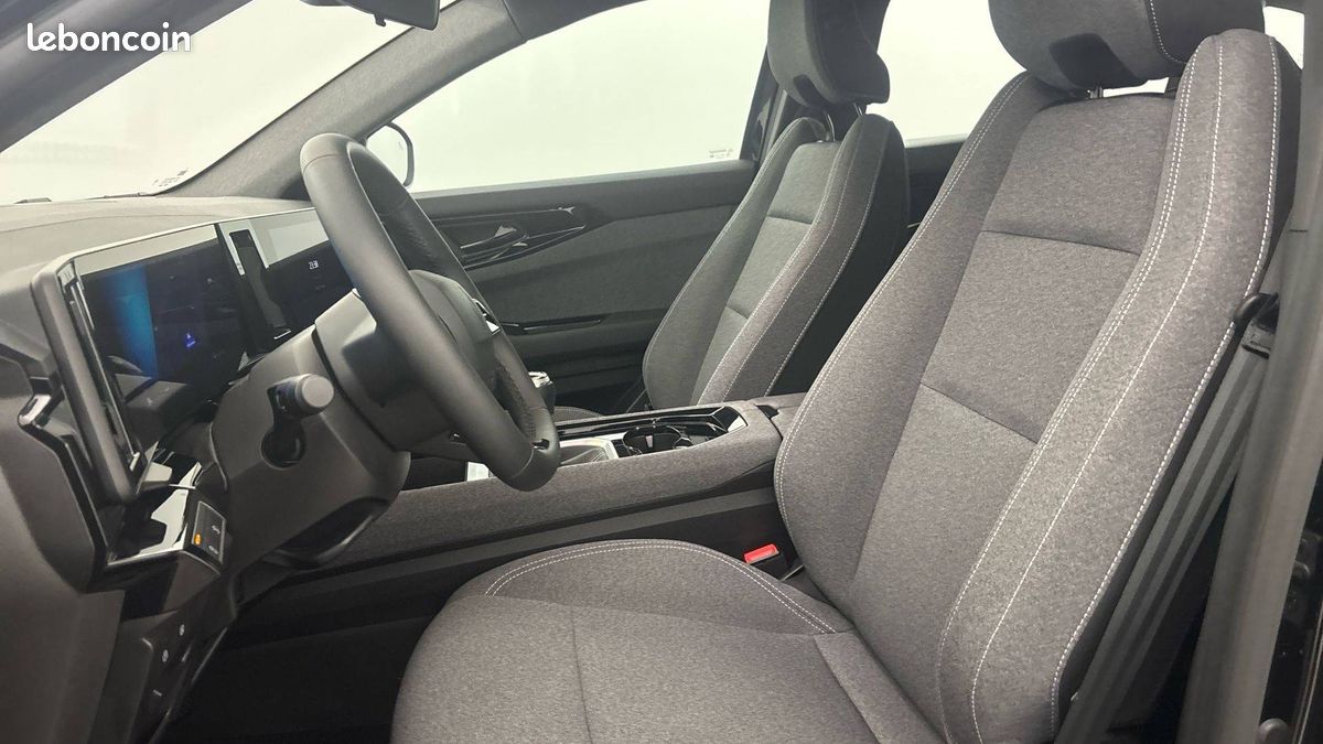Renault austral mild hybrid advanced 130 gsr2 (image 13)