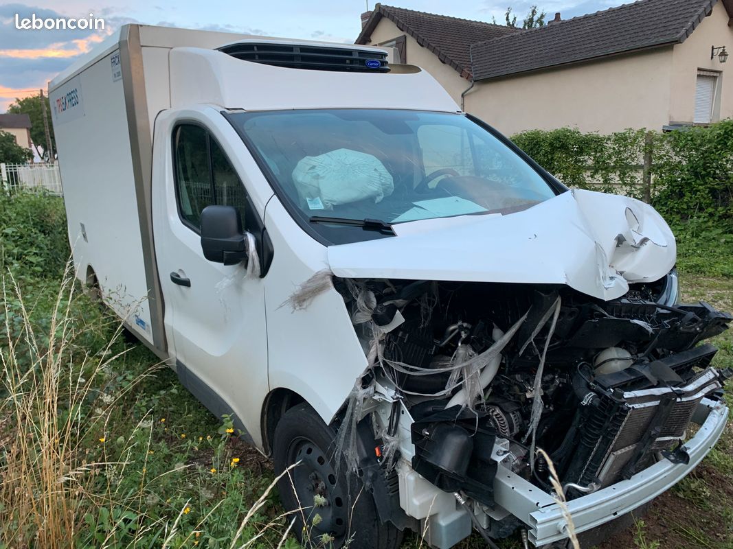 NISSAN Primastar IDEM RENAULT TRAFIC III 2.0 DCI 150 cv FRIGORIFIQUE AM 2022 Prix 4900 Euros Livraison possible (image 1)