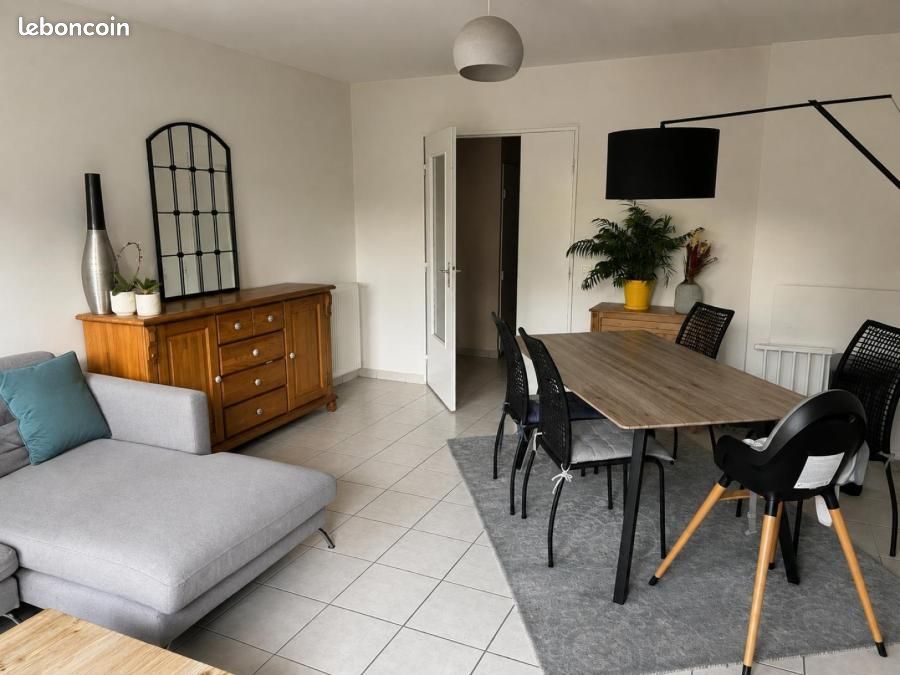Maison 4 pièces 88 m² · à Saint-Avé · 88 m² · 930 €/mois