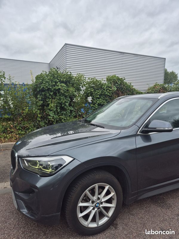 Bmw x1 (image 1)