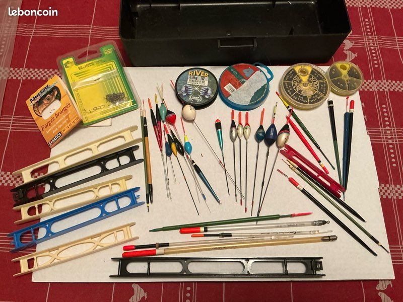 15 Vintage AS IS Martin Plugs Tackle Fish FIshing Lures Salty Boogie