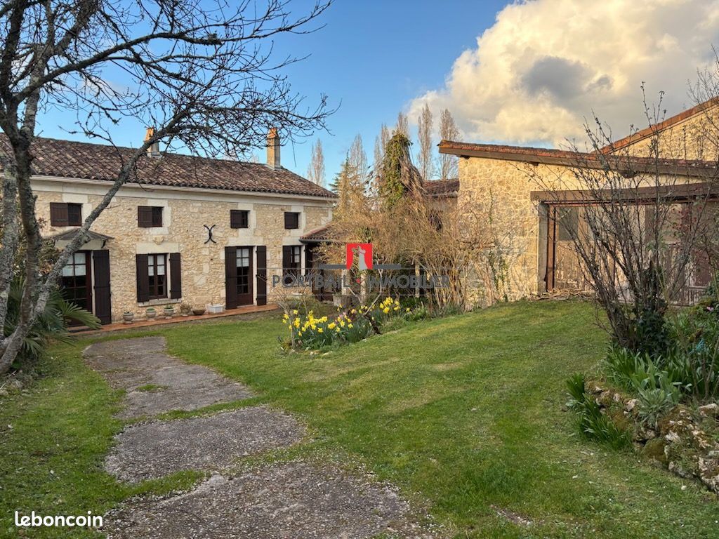 Maison 6 pièces 137 m² · à Saint-André-de-Cubzac · 137 m² · 155 000 €