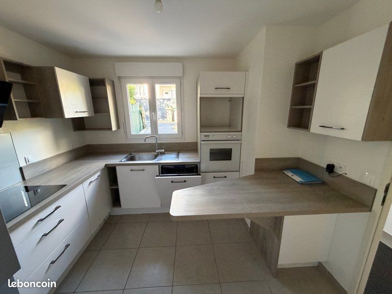 Maison 5 pièces 110 m² · à Élancourt · 110 m² · 2 080 €/mois