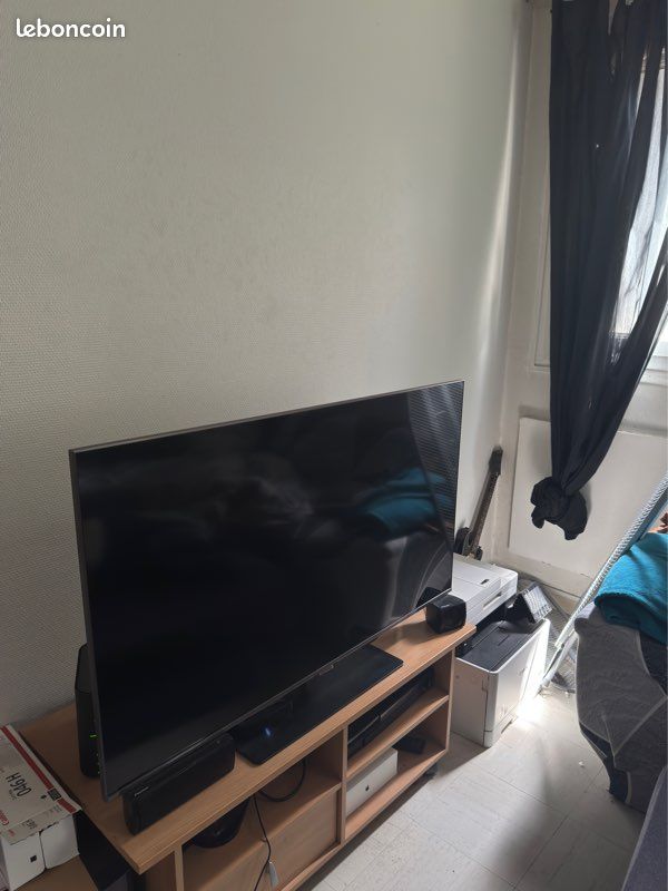 Vends smart tv Samsung q80t 125 cm (image 1)