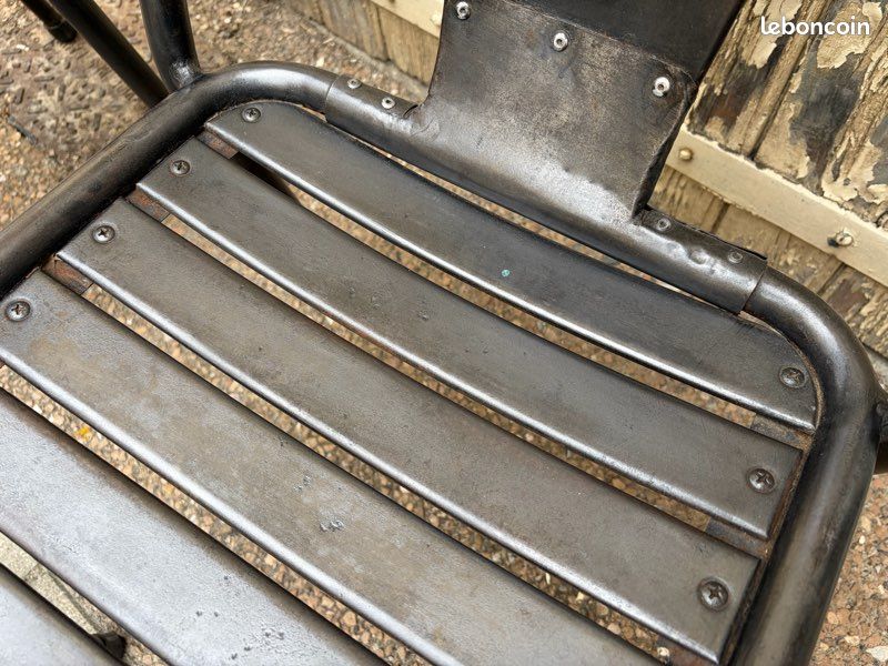 Lot de 2 chaises métal vintage (image 2)