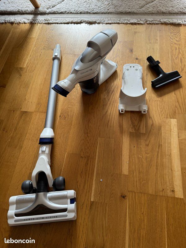 Aspirateur balai Rowenta air force 360 Électroménager