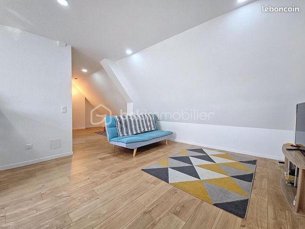 Duplex/Triplex 5 pièces 107 m²