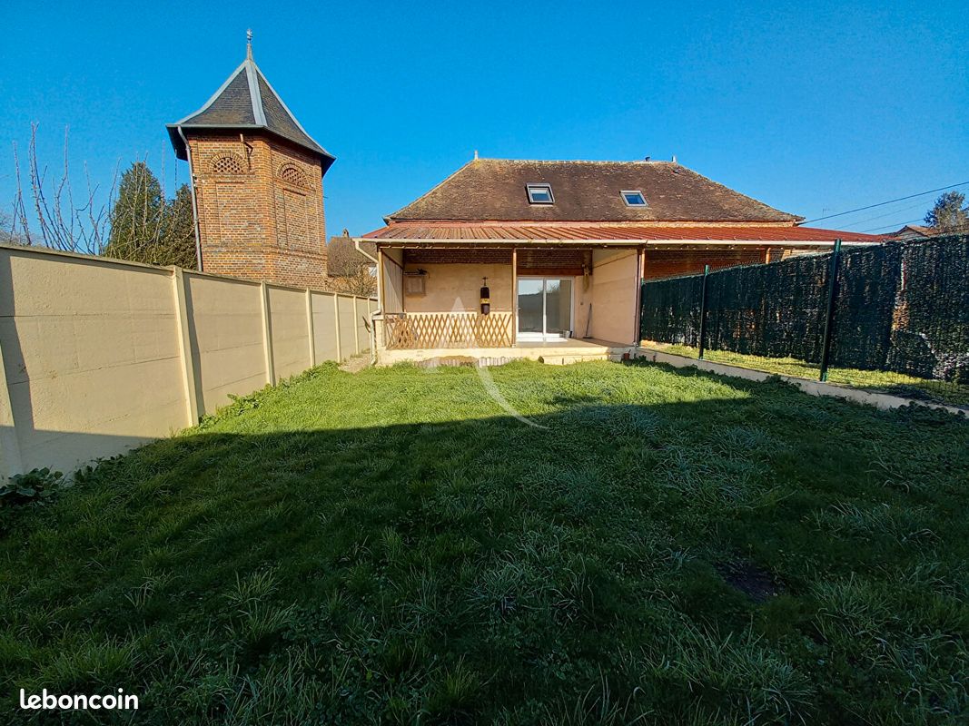 Maison 2 pièces 44 m² · à Lachapelle-aux-Pots · 44 m² · 600 €/mois