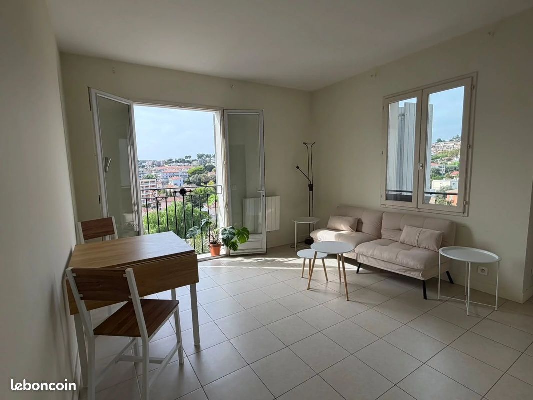 Appartement 2 pièces 37 m² · au Cannet · 37 m² · 910 €/mois