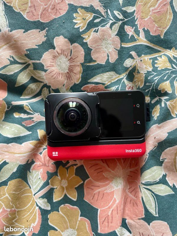 Insta360 One RS Twin Edition (image 9)