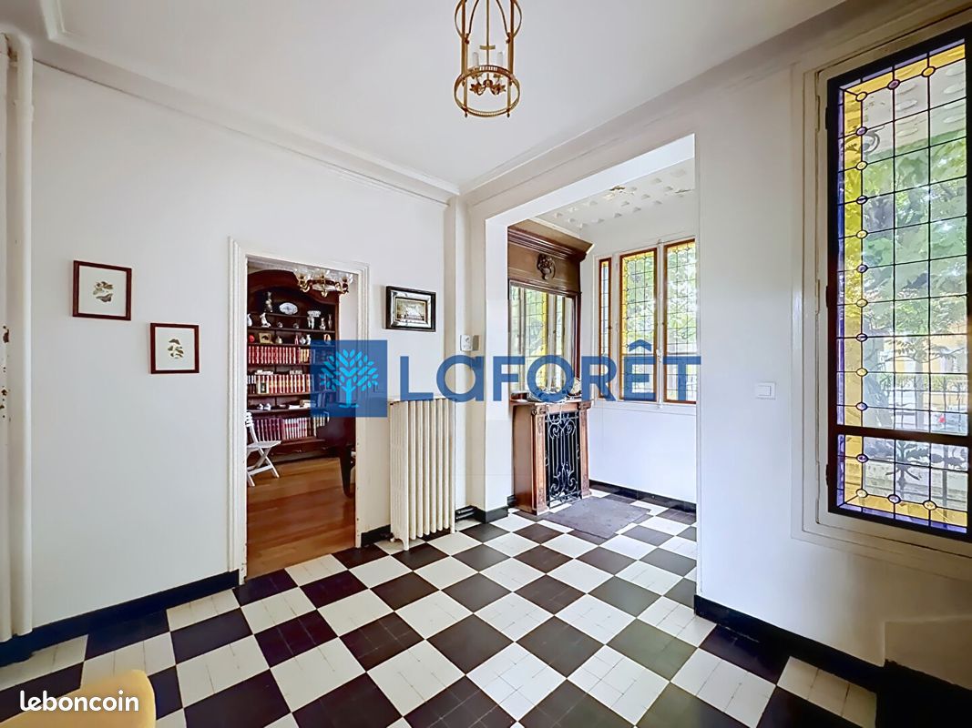 Maison 8 pièces 170 m² · à Créteil · 170 m² · 595 000 €