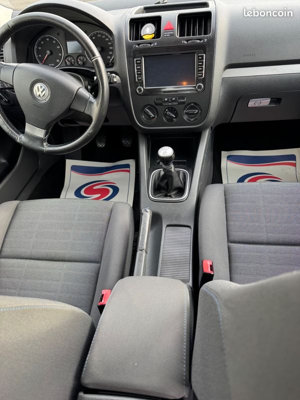 Volkswagen Golf V 1.4 (image 9)