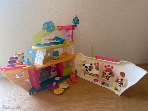 Littlest PetShop – Bateau De Croisière Avec 43 Figurines – Incomplet – Occasion