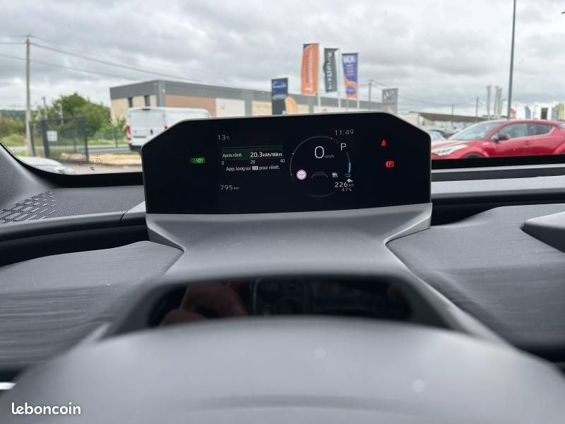 Toyota C-HR+ 224ch 77kWh Design Grande Autonomie (image 25)