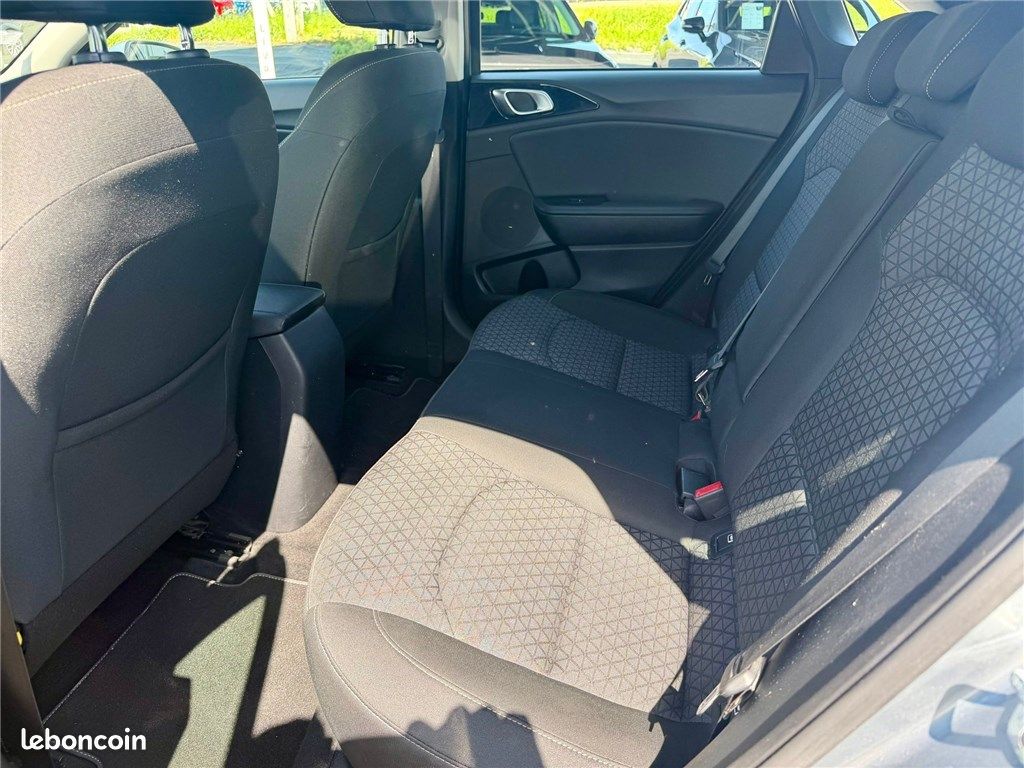 Kia CEED III 1.0 T-GDI 120 CH ISG BVM6 Active (image 7)