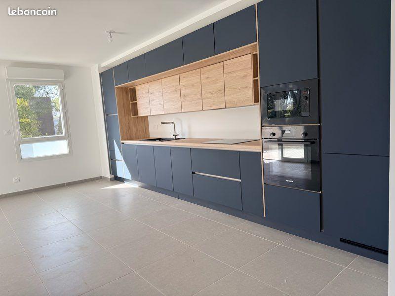 Appartement 3 pièces 58 m² · à La Seyne-sur-Mer · 58 m² · 385 000 €