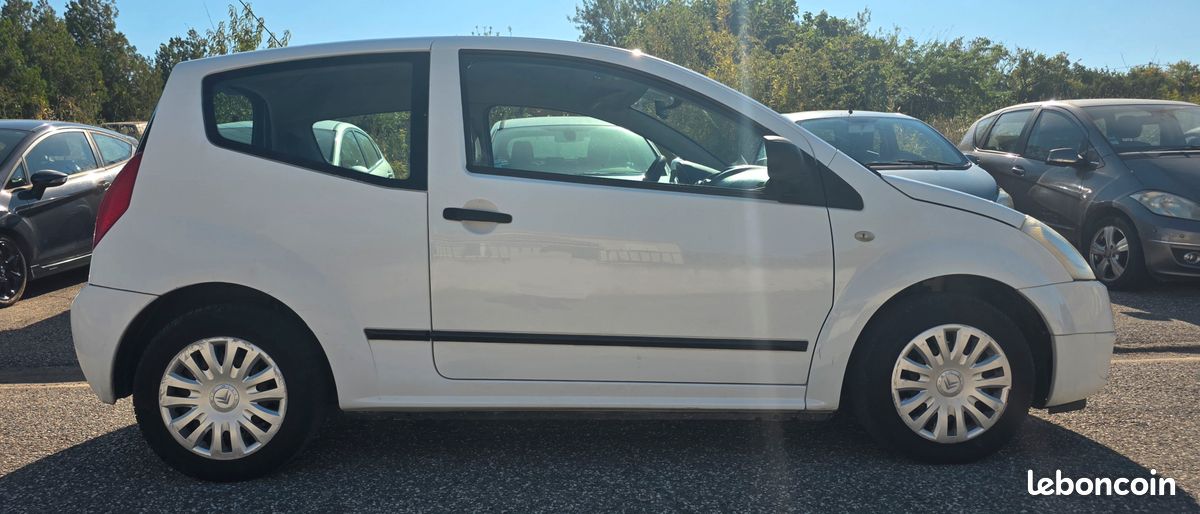 Citroen c2 1.4 hdi 70ch 2008 clim reg... (image 4)