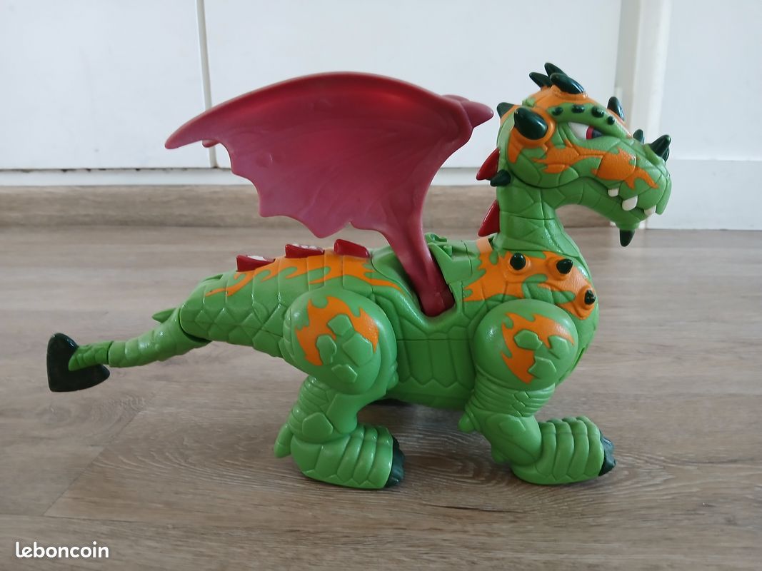 Dragon qui avance (image 1)