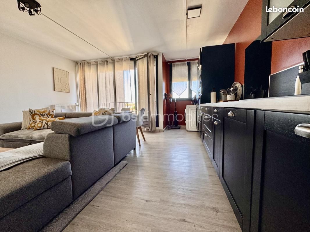 Appartement 2 pièces 46 m² · à Compiègne · 46 m² · 100 000 €