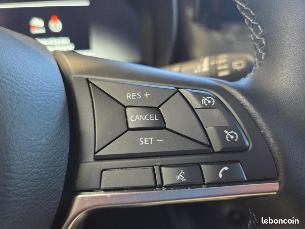 Nissan Juke HYBRID 143 N-Connecta (image 24)