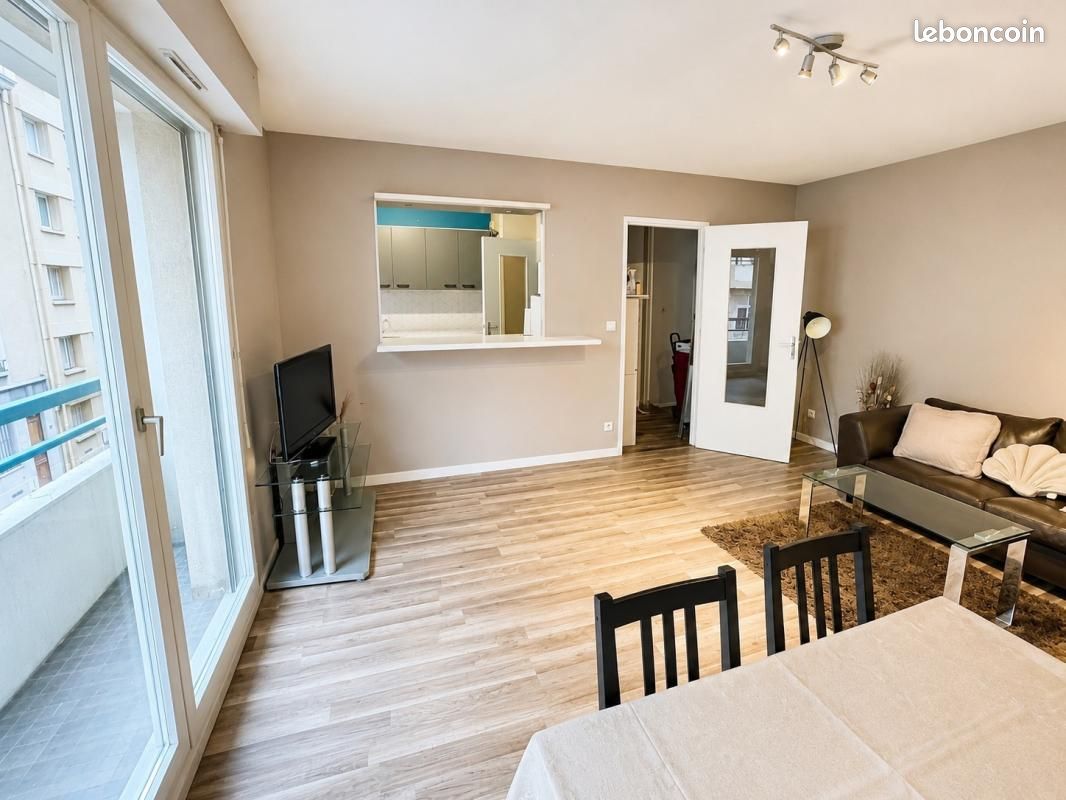 Appartement 2 pièces 51 m² · à Villeurbanne · 51 m² · 950 €/mois