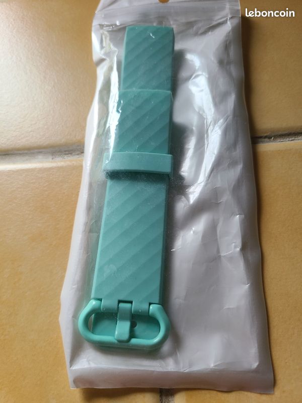 Montre Fitbit charge 3 et bracelets (image 8)