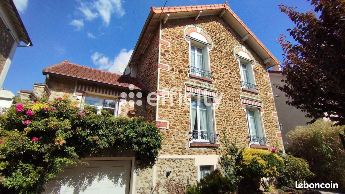 Maison 5 pièces 97 m² · à Chelles · 97 m² · 450 000 €