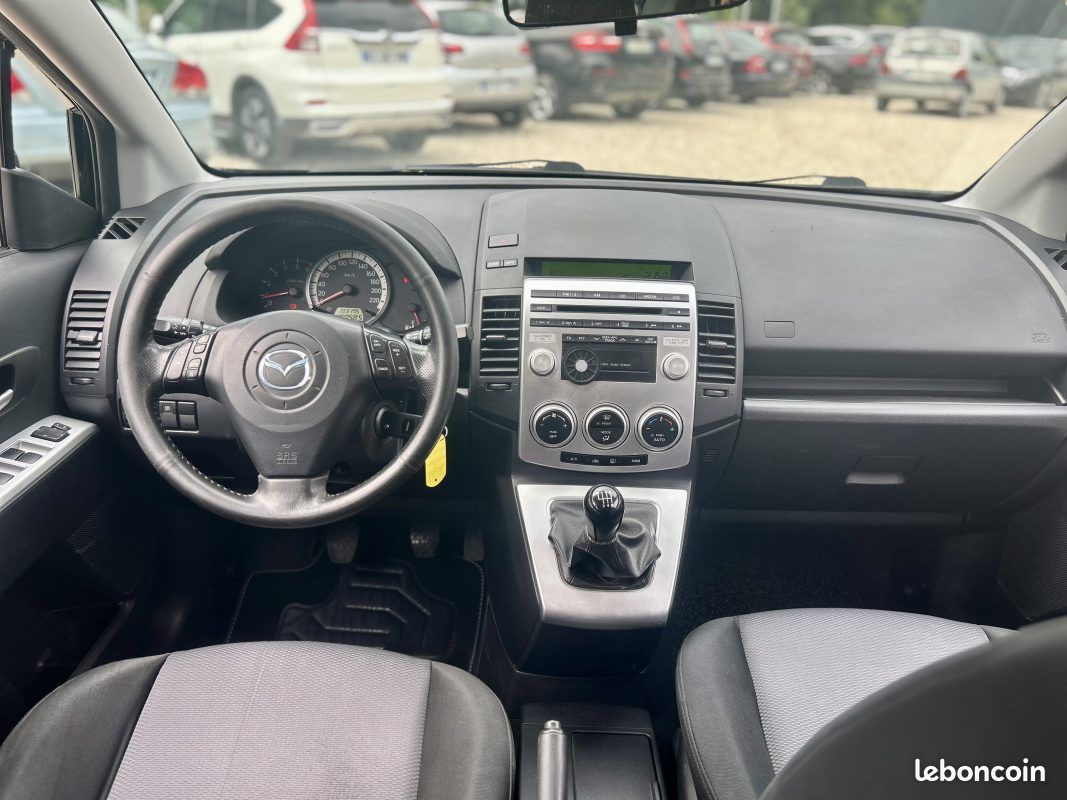 Mazda 5 2008 (image 11)