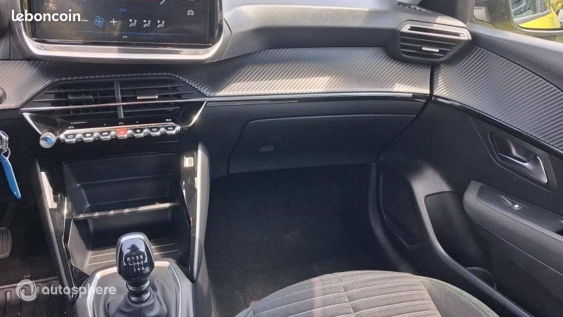 Peugeot 208 1.2 PureTech 100ch S&S Active (image 11)