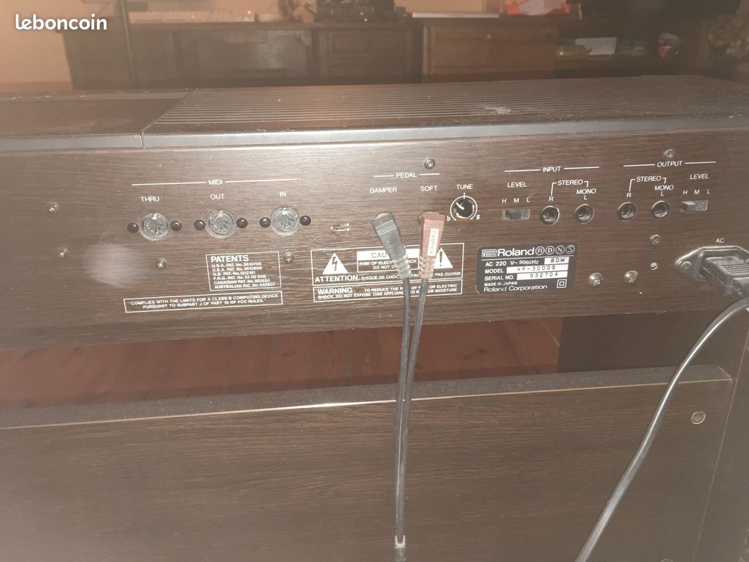 Piano numérique Roland HP-3000S – 88 touches – meuble – bon état (image 3)