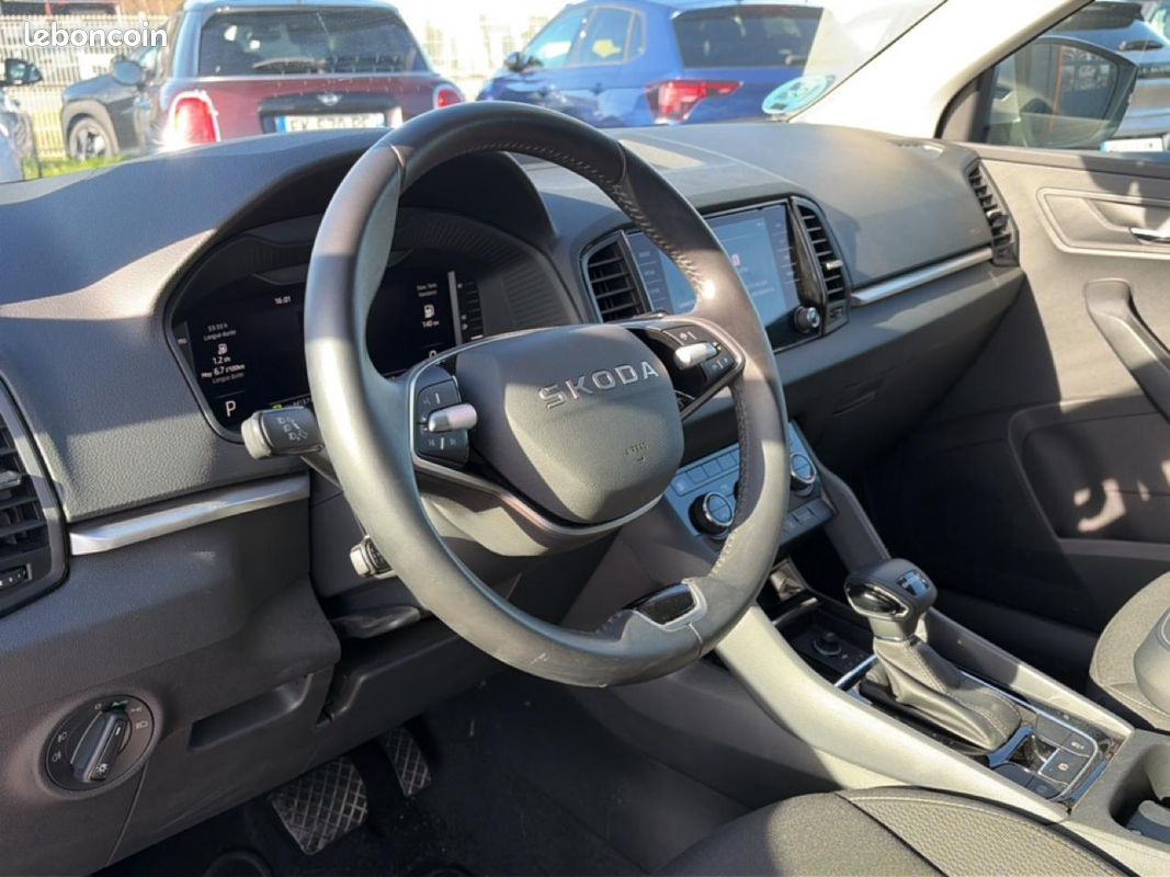 SKODA KAROQ 1.5 tsi 150 selection dsg7 (image 12)