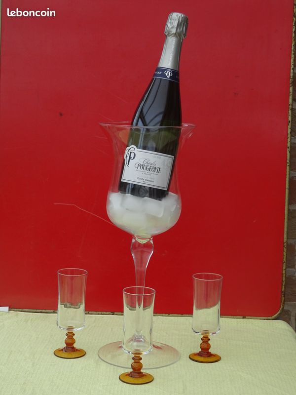 Grand Verre à pied - TBE - 40 cm - 1,5 litre (image 2)