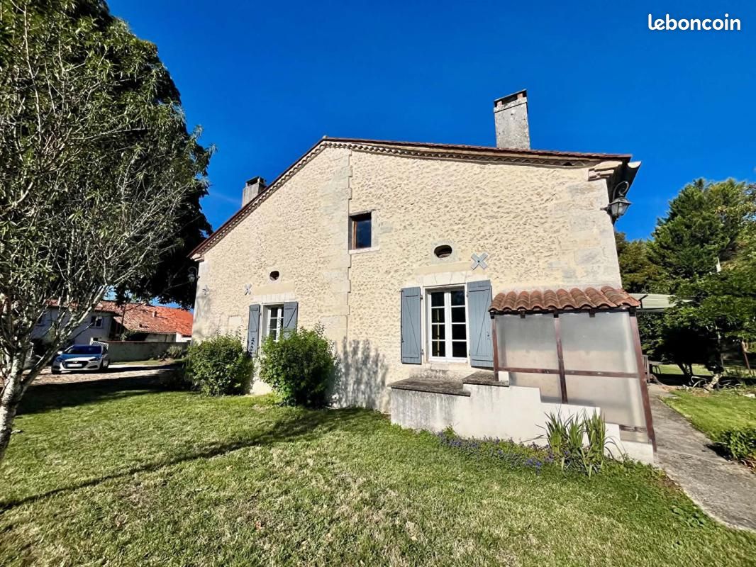 Maison 5 pièces 147 m² · à Petit-Bersac · 147 m² · 224 000 €