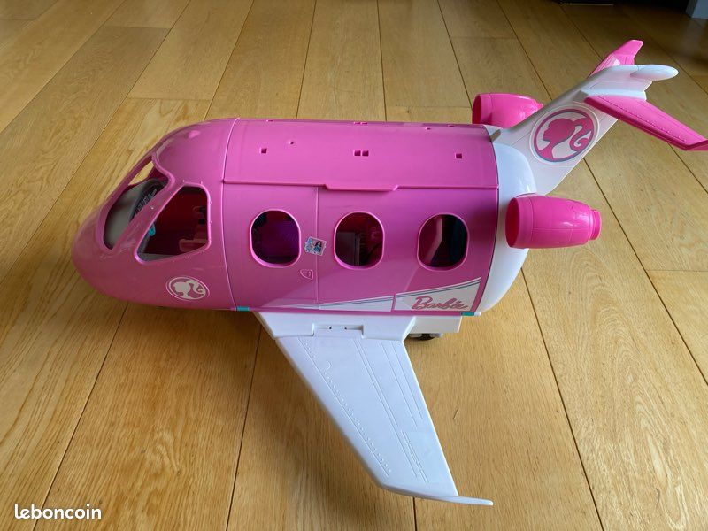 Barbie Avion de rêve (image 1)