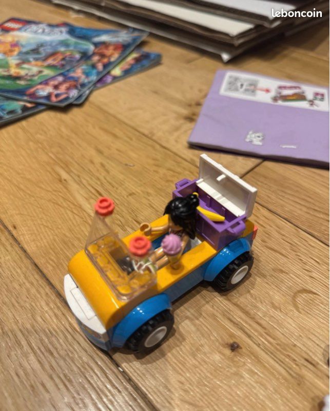Lego friends (image 3)
