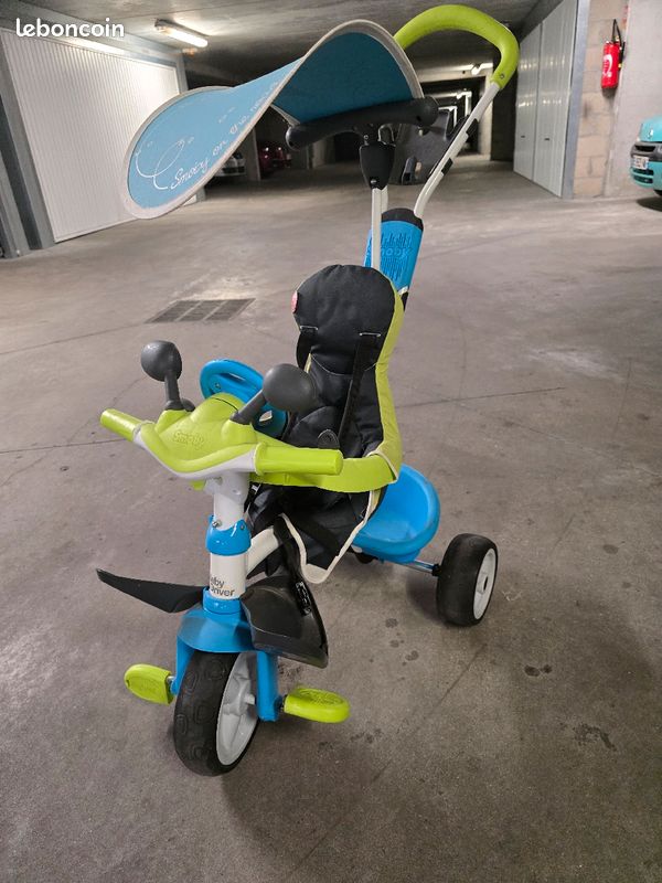 Tricycle évolutif Smoby Baby Driver Confort Très bon état Vélos