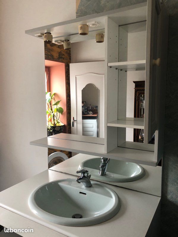 Meuble salle de bain (image 1)