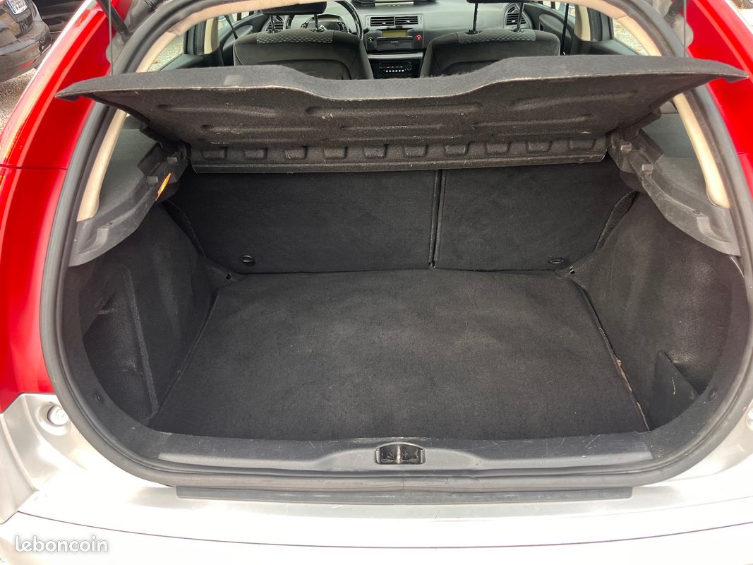 CITROEN C4 C4 HDi 92 Pack Ambiance (image 8)
