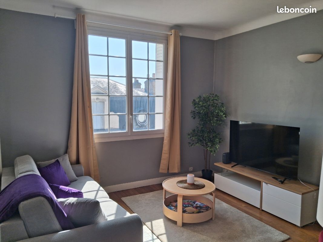 Appartement 2 pièces 69 m² · à Tours · 69 m² · 990 €