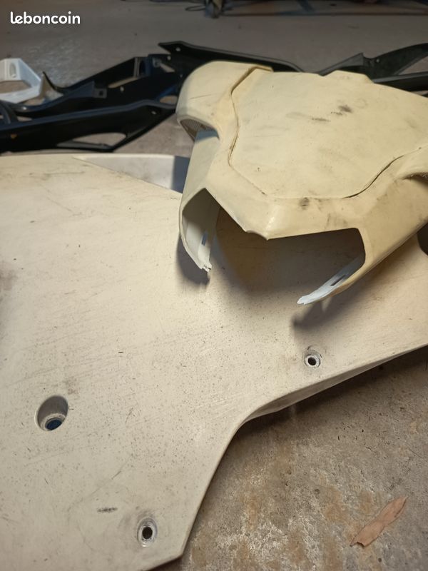 Poly piste ducati 848 (image 2)