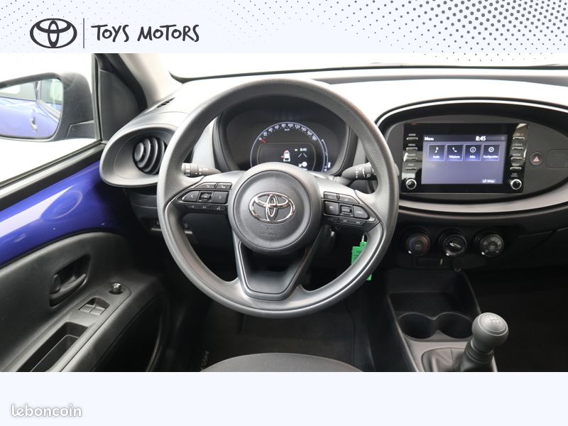 Toyota aygo x 1.0 VVT-i 72 Dynamic (image 15)