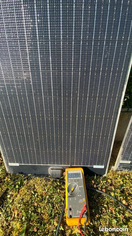 Panneau solaire flexible 100 Watts 5,45A (image 3)