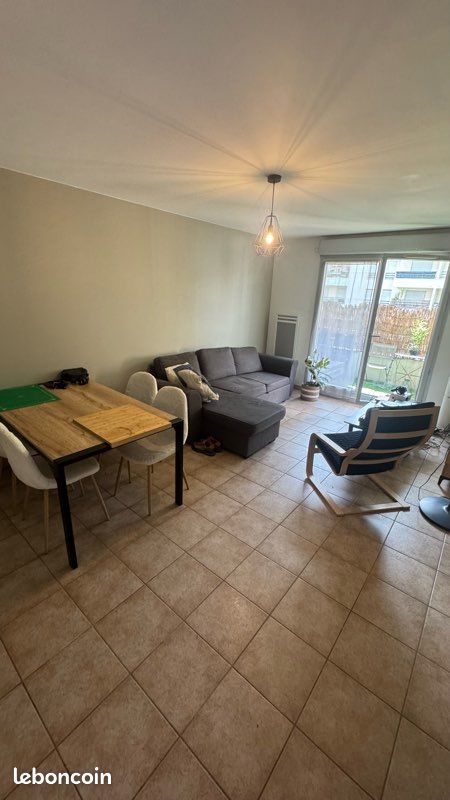 Appartement 2 pièces 44 m² · à Lyon · 44 m² · 890 €