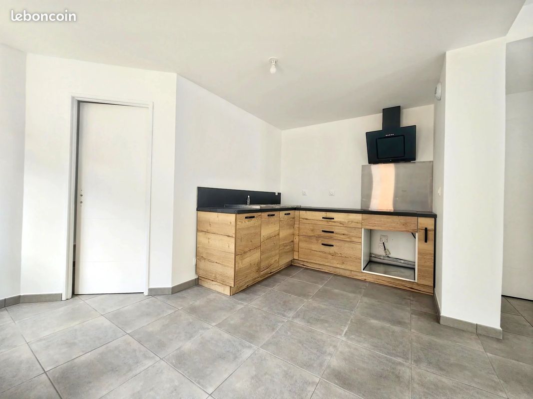 Maison 4 pièces 100 m² · à Ailly-sur-Noye · 100 m² · 210 000 €