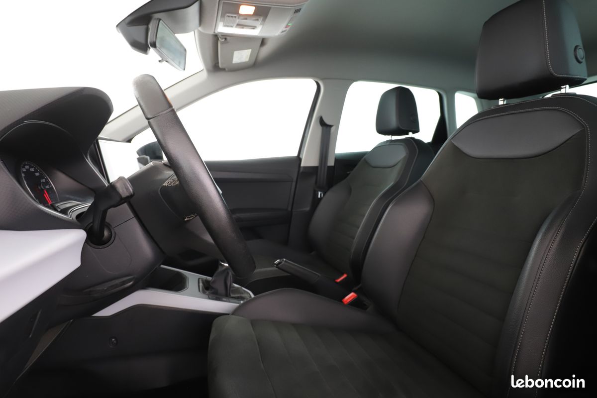 Seat Arona 1.0 EcoTSI Urban 95 ch (image 5)