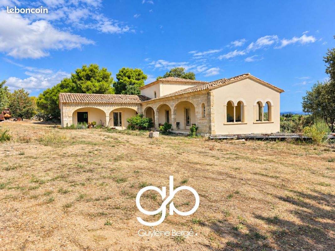 Maison 3 pièces 122 m² · à Tourbes · 122 m² · 400 000 €