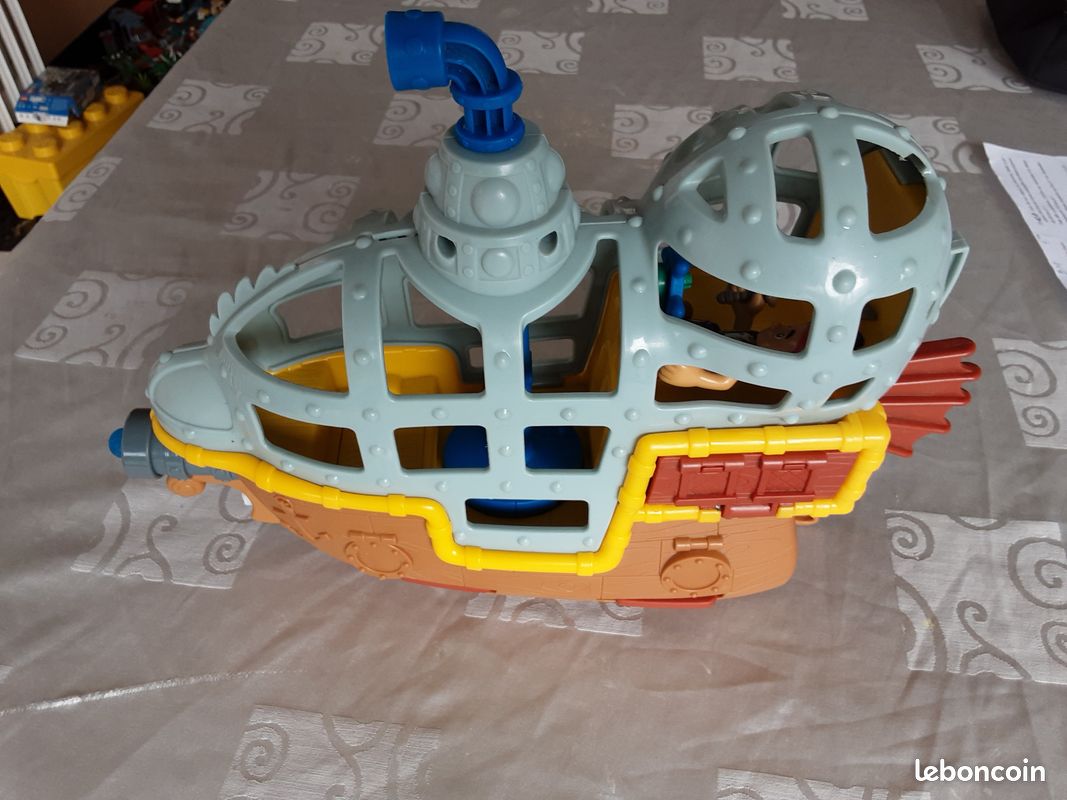 Sous marin Jack et les pirates Disney Fisher-Price (image 1)