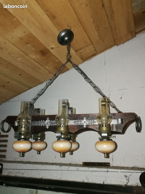 Lustre (image 1)