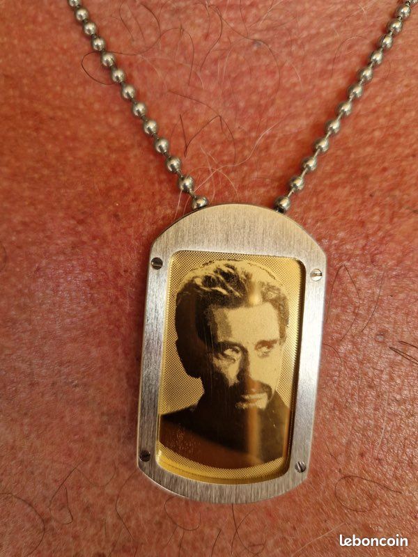 Collier à Bascule Française Johnny Hallyday – Style Rock En Acier Inox